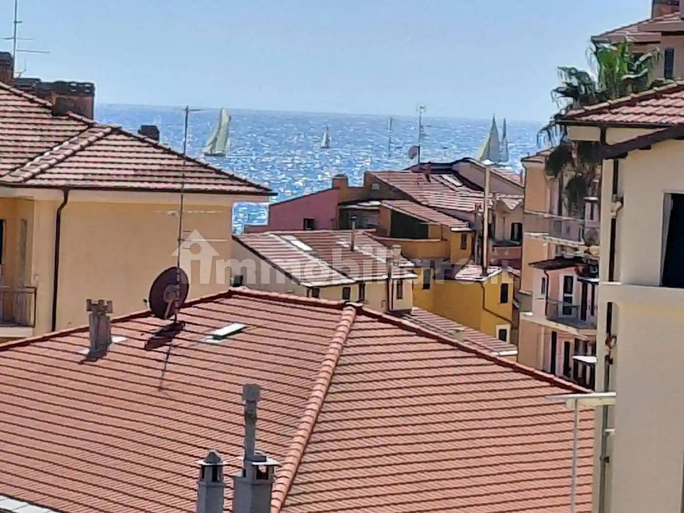 Appartamento in vendita a Imperia