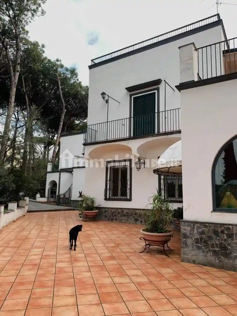 Villa in vendita a Torre del Greco