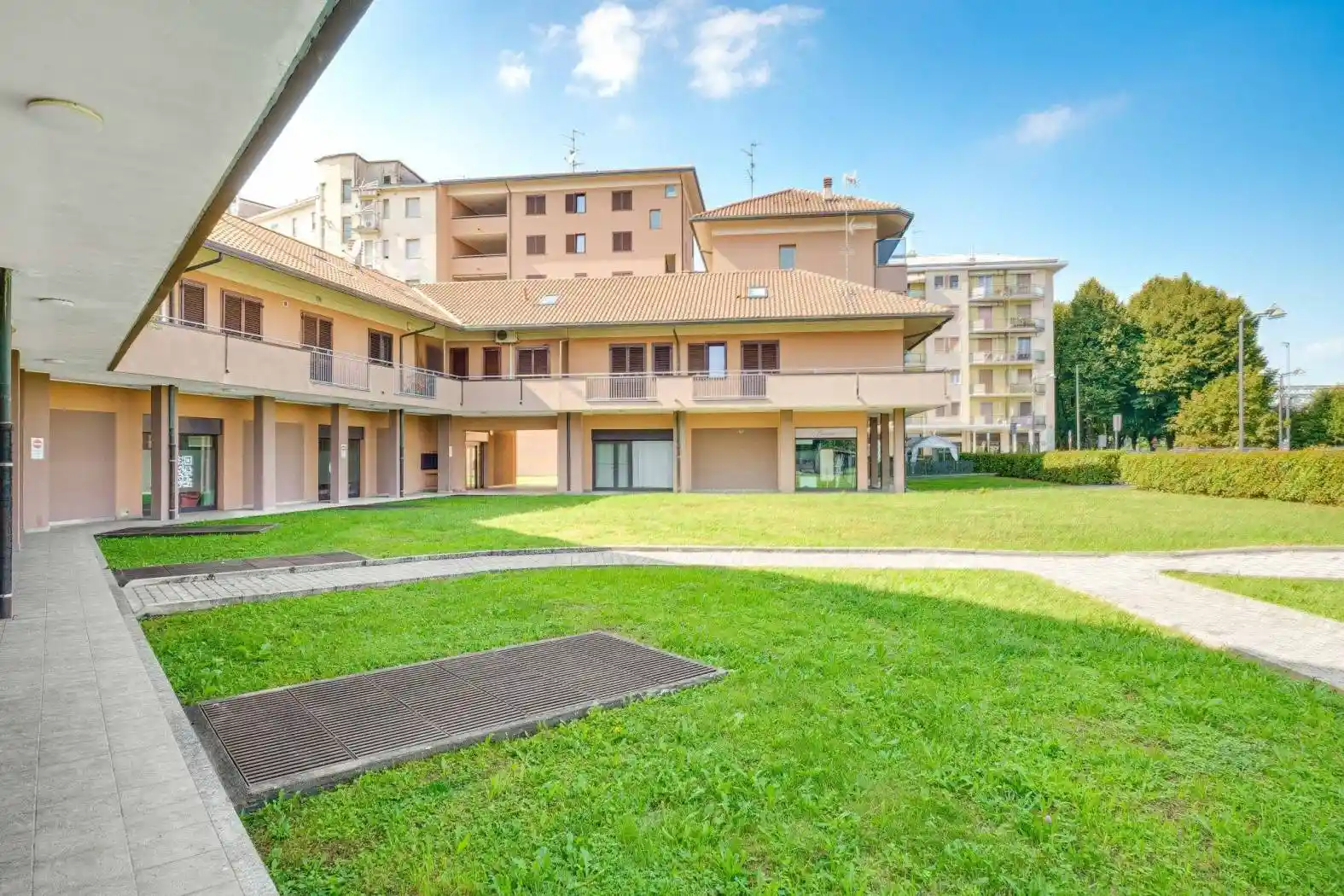 Appartamento in vendita a Caronno Pertusella