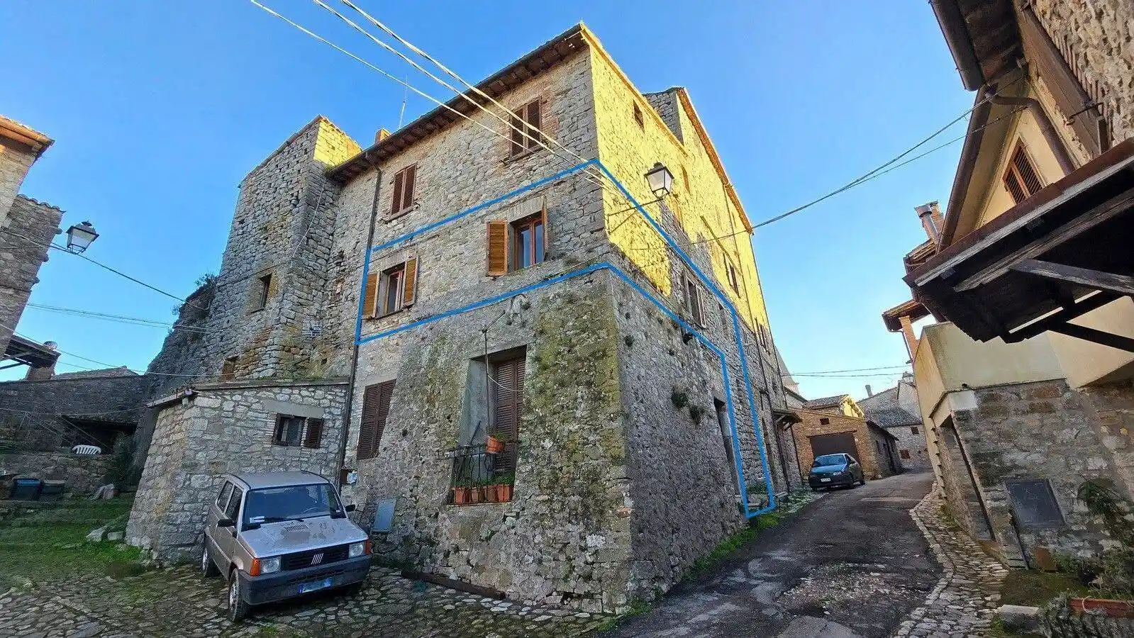Appartamento in vendita a Baschi