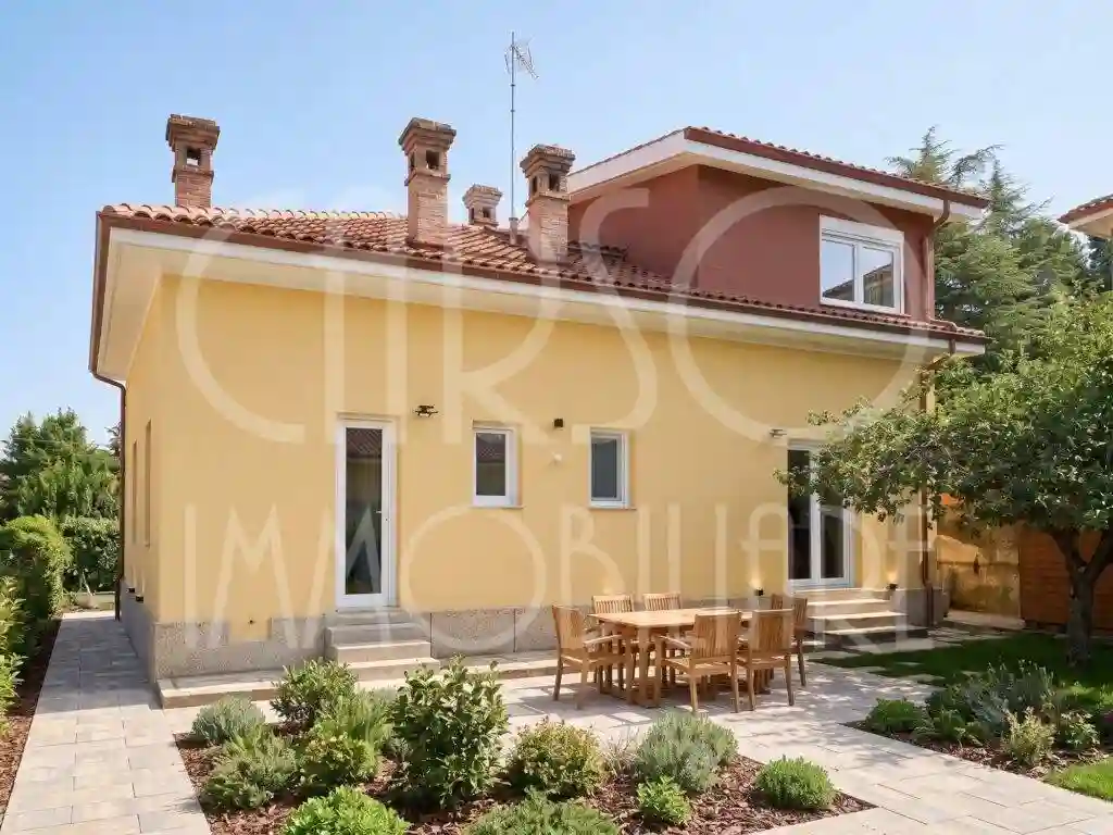 Villa - foto 2