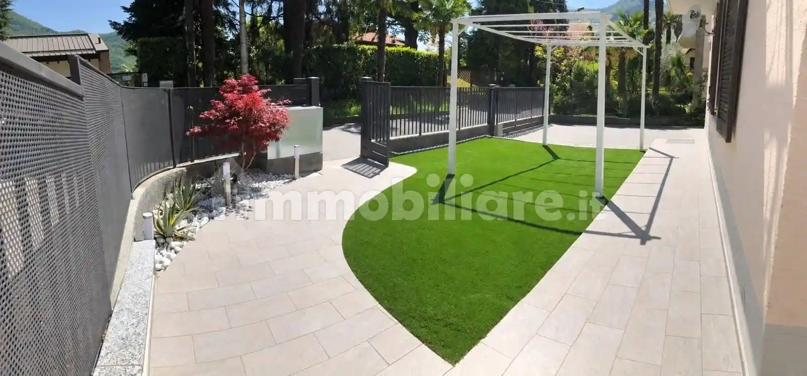 Villa in vendita a Cuasso al Monte