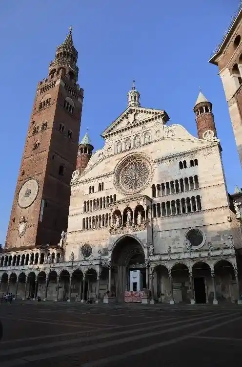 Casa indipendente in vendita a Cremona