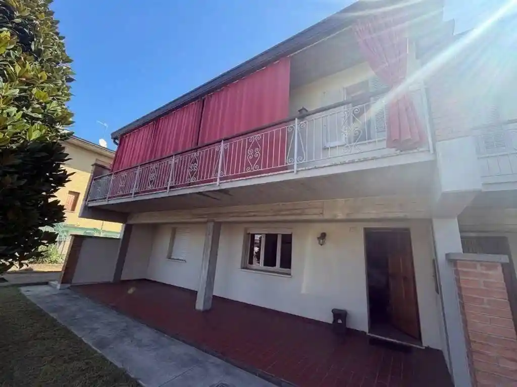 Casa indipendente in vendita a Russi