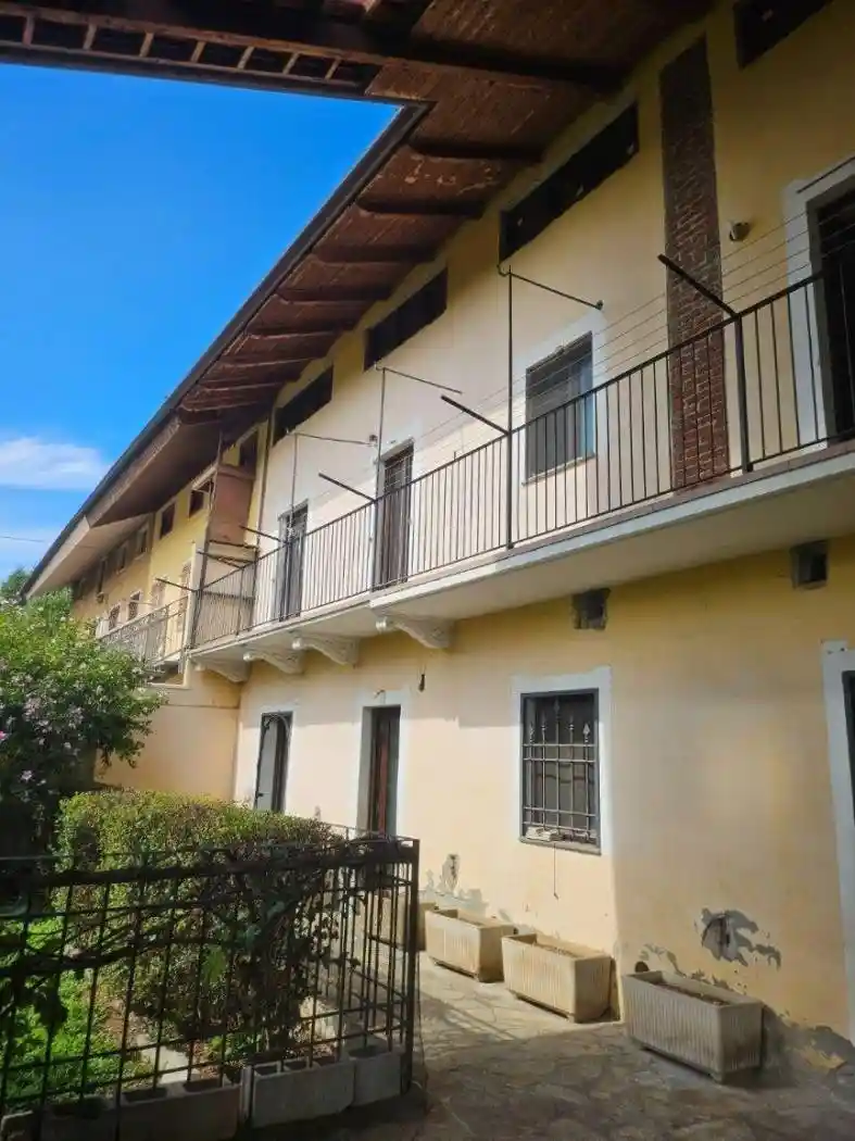Villa in vendita a Lombardore