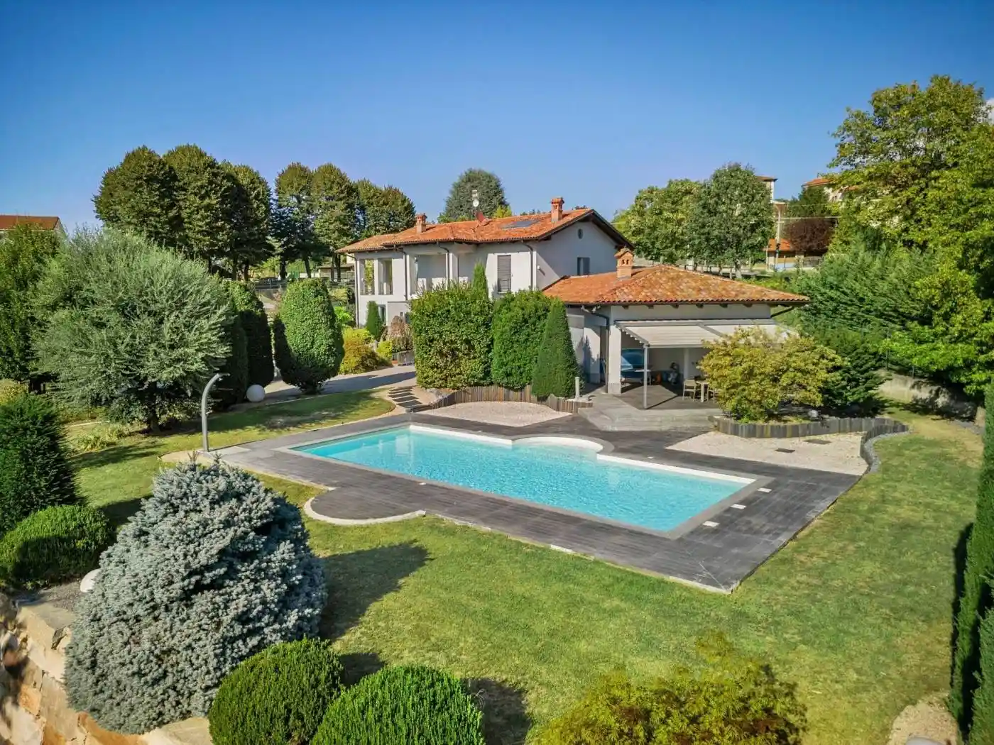 Villa in vendita a Novello