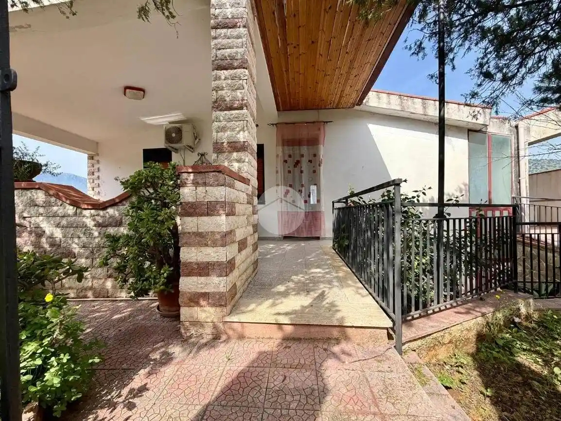Villa in vendita a Carini
