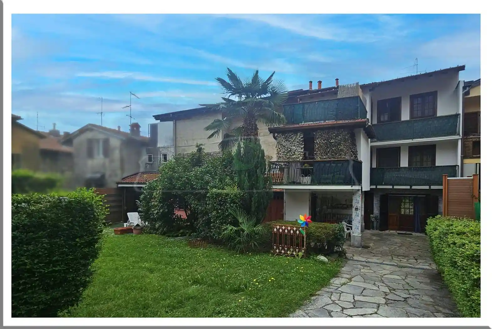 Casa indipendente in vendita a Massino Visconti