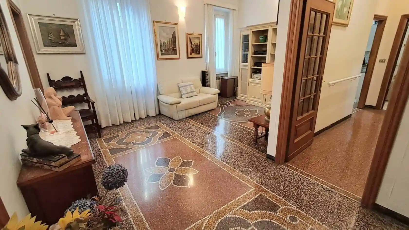 Appartamento in vendita a Genova