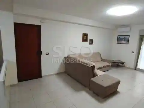 Appartamento in vendita a Aci Catena