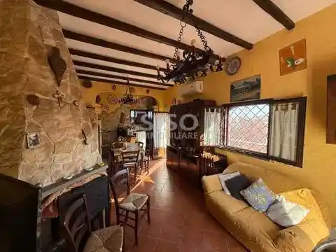 Villa in vendita a Acireale
