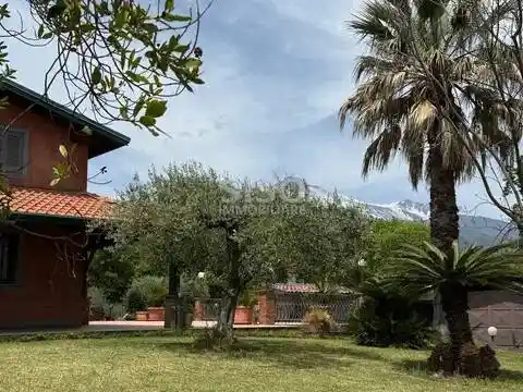 Villa in vendita a Acireale