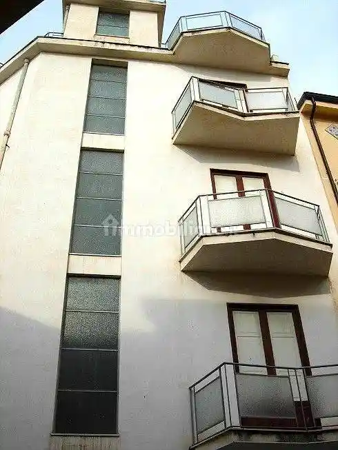 Casa indipendente in vendita a Santo Stefano di Camastra