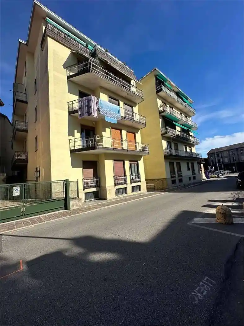 Appartamento in vendita a Oleggio
