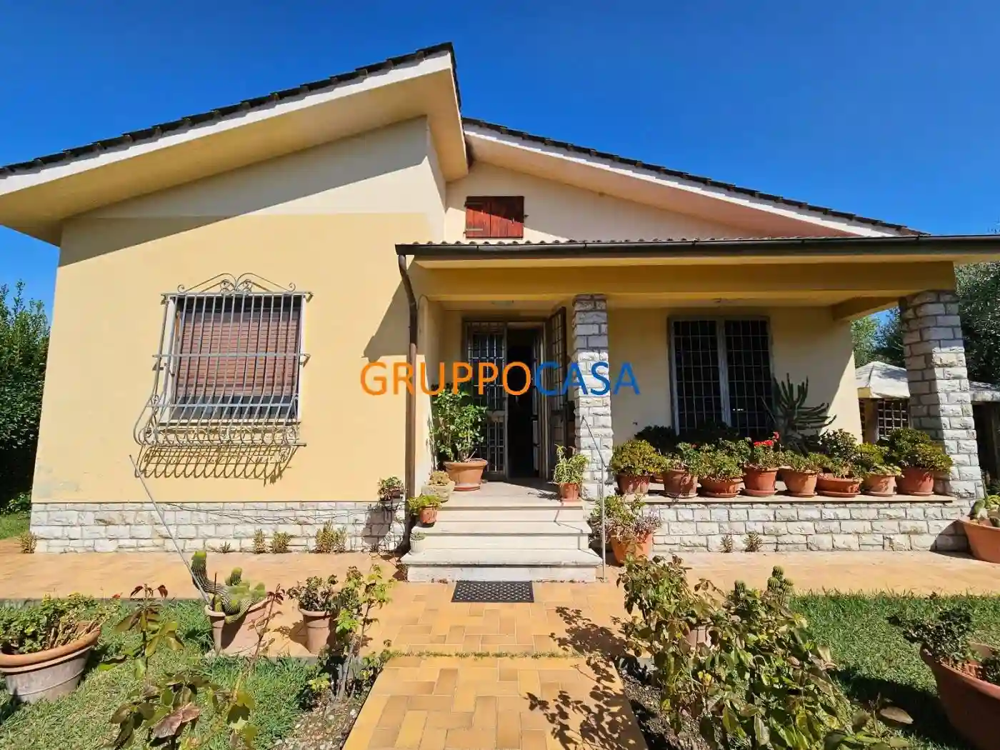 Villa - foto 2