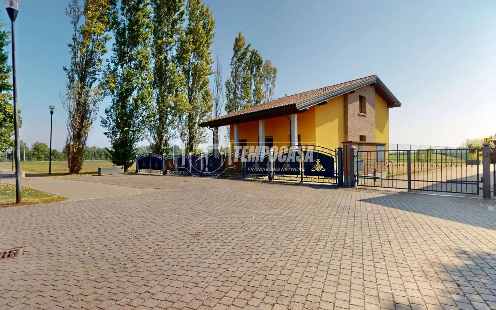 Casa indipendente in vendita a Bagnolo in Piano