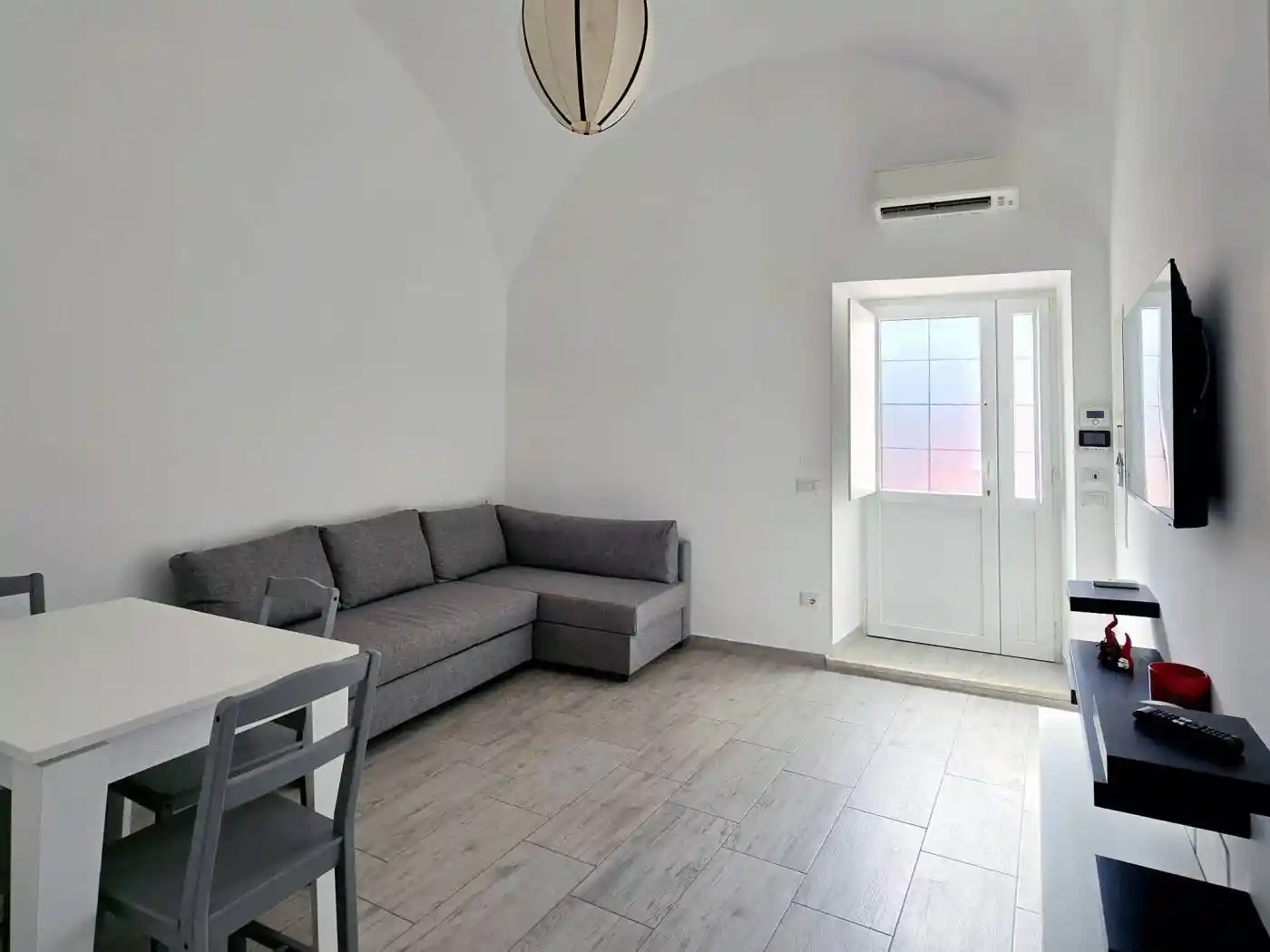 Appartamento in affitto a Meta
