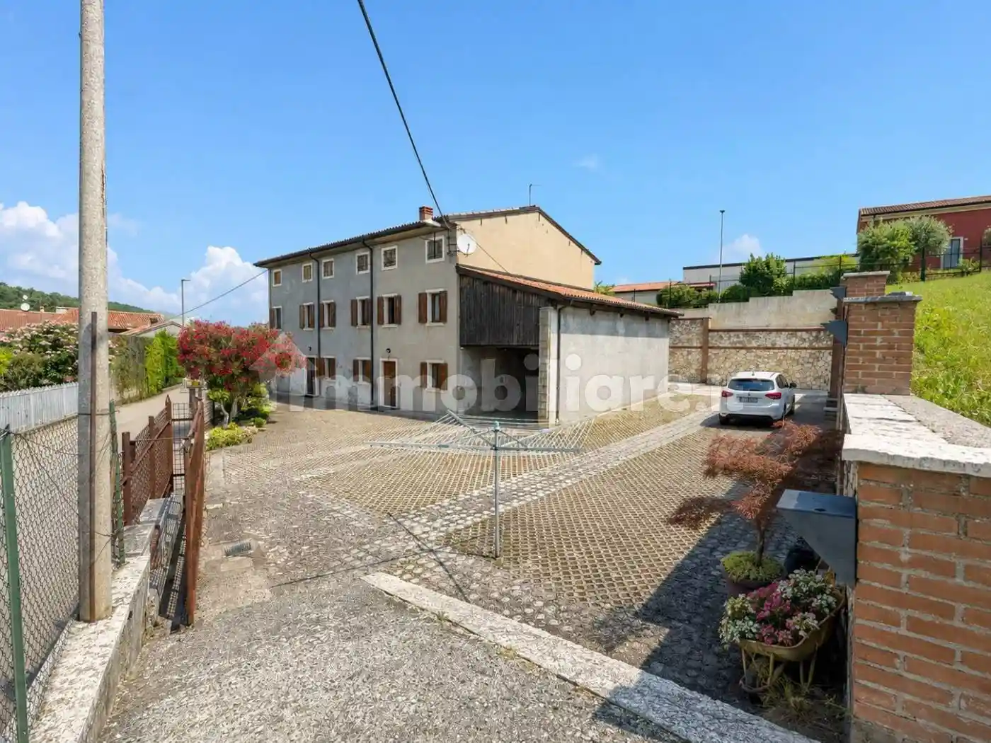 Rustico - Casale in vendita a Soave