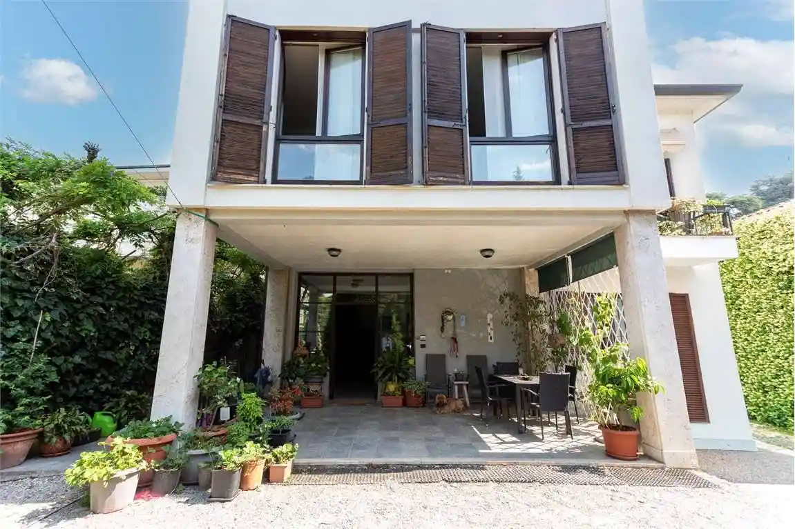Villa in vendita a Cantù
