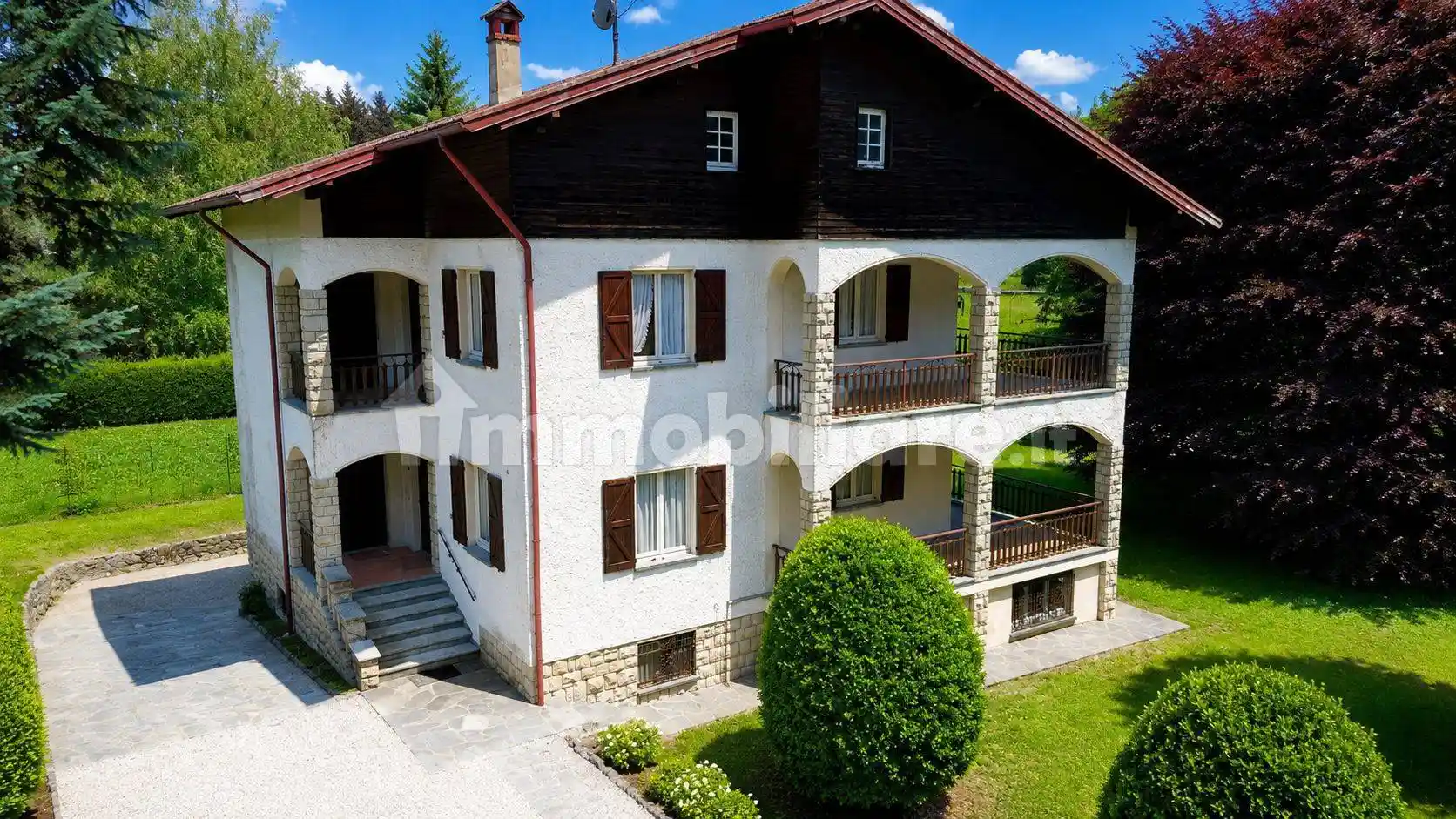 Villa in vendita a Magreglio