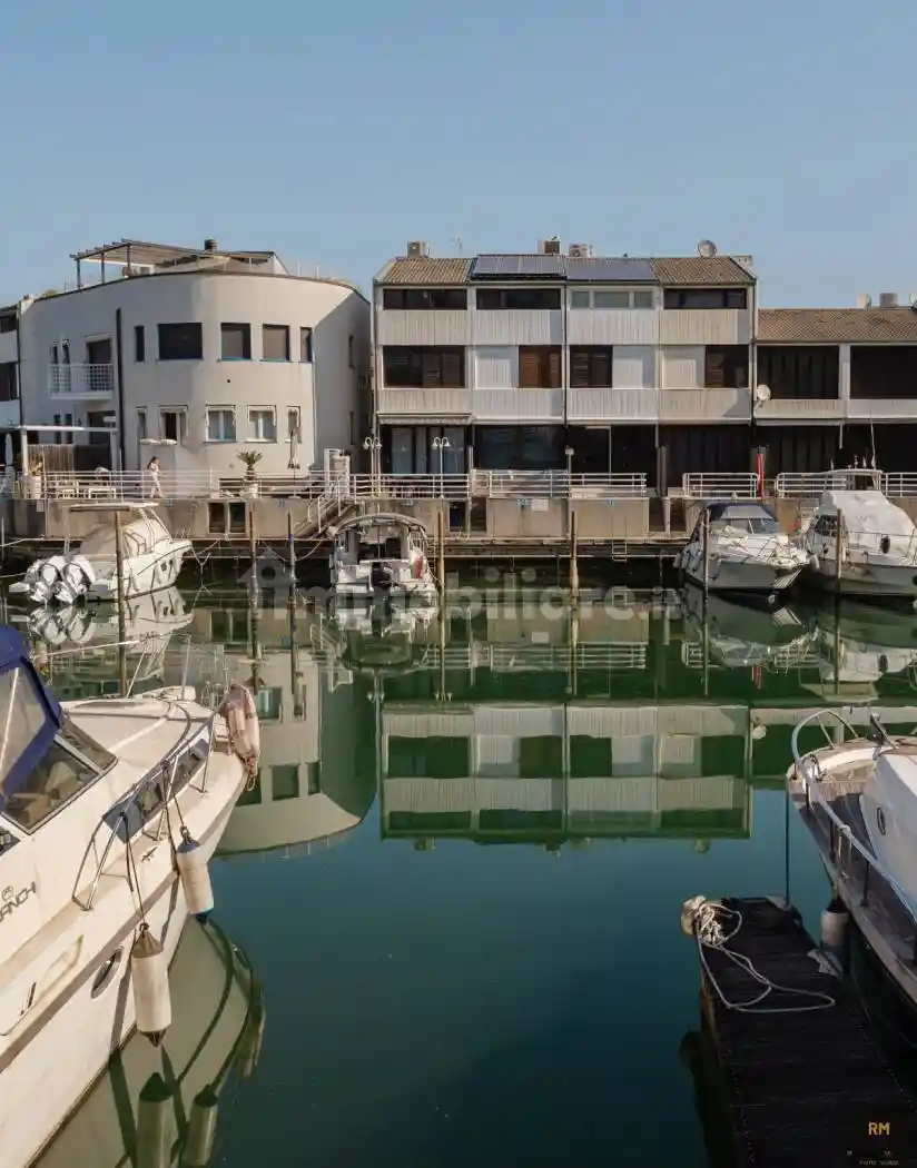 Casa indipendente in affitto a Lignano Sabbiadoro