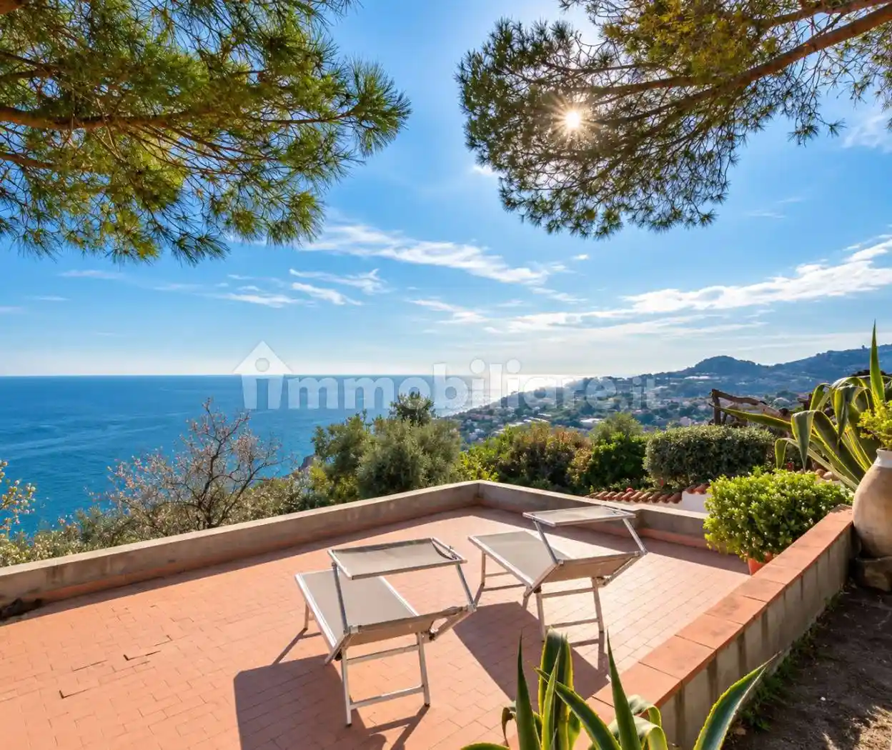 Villa in vendita a Imperia