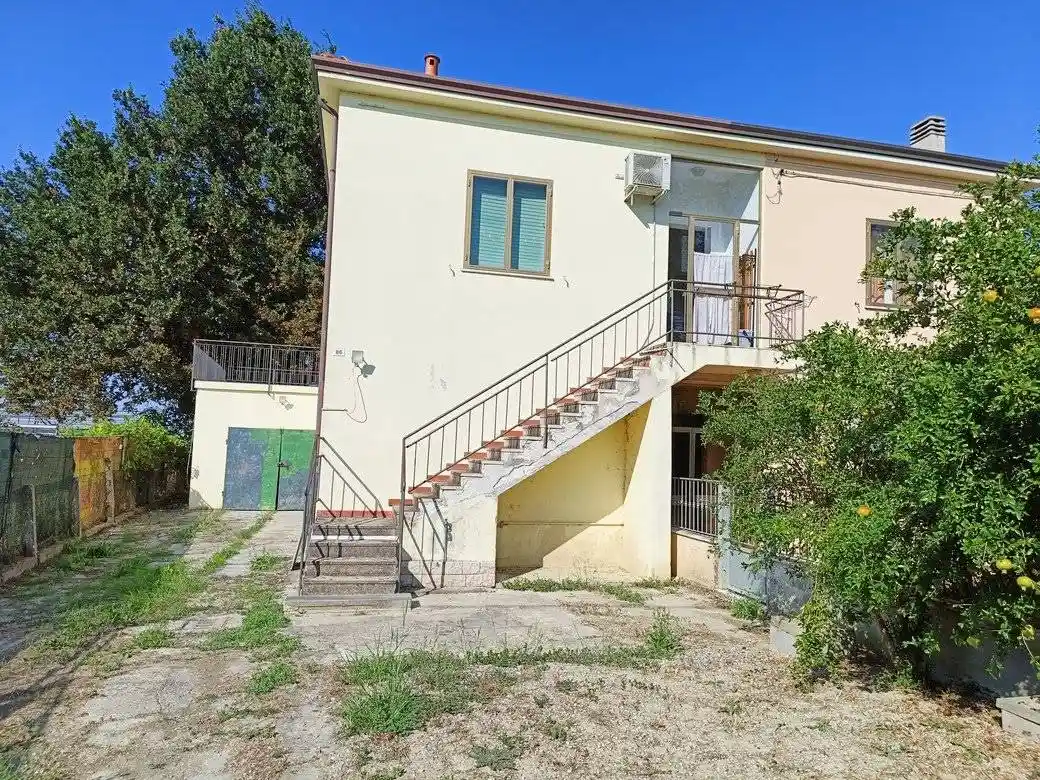 Villa in vendita a Bagnacavallo