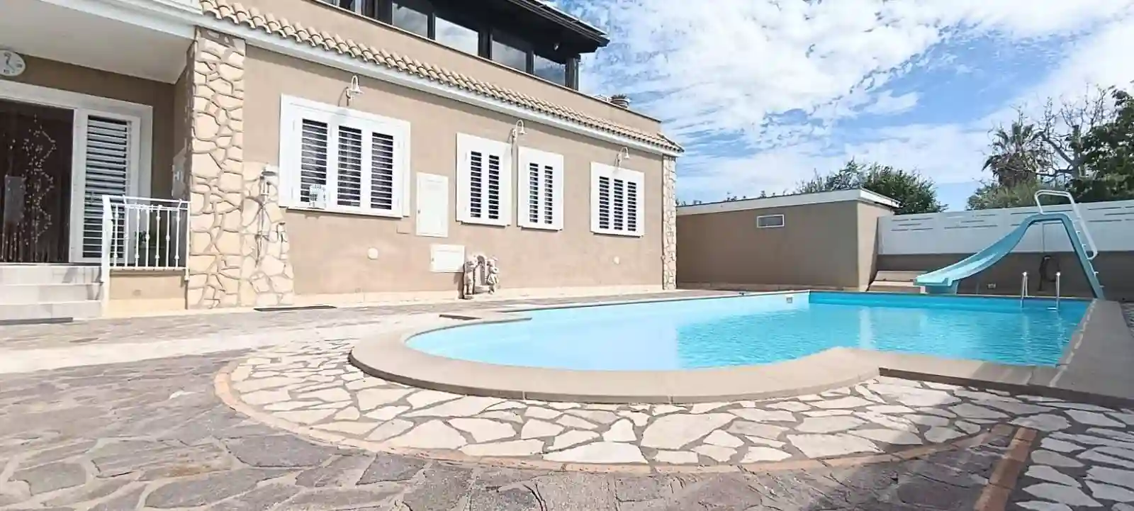 Villa - foto 4