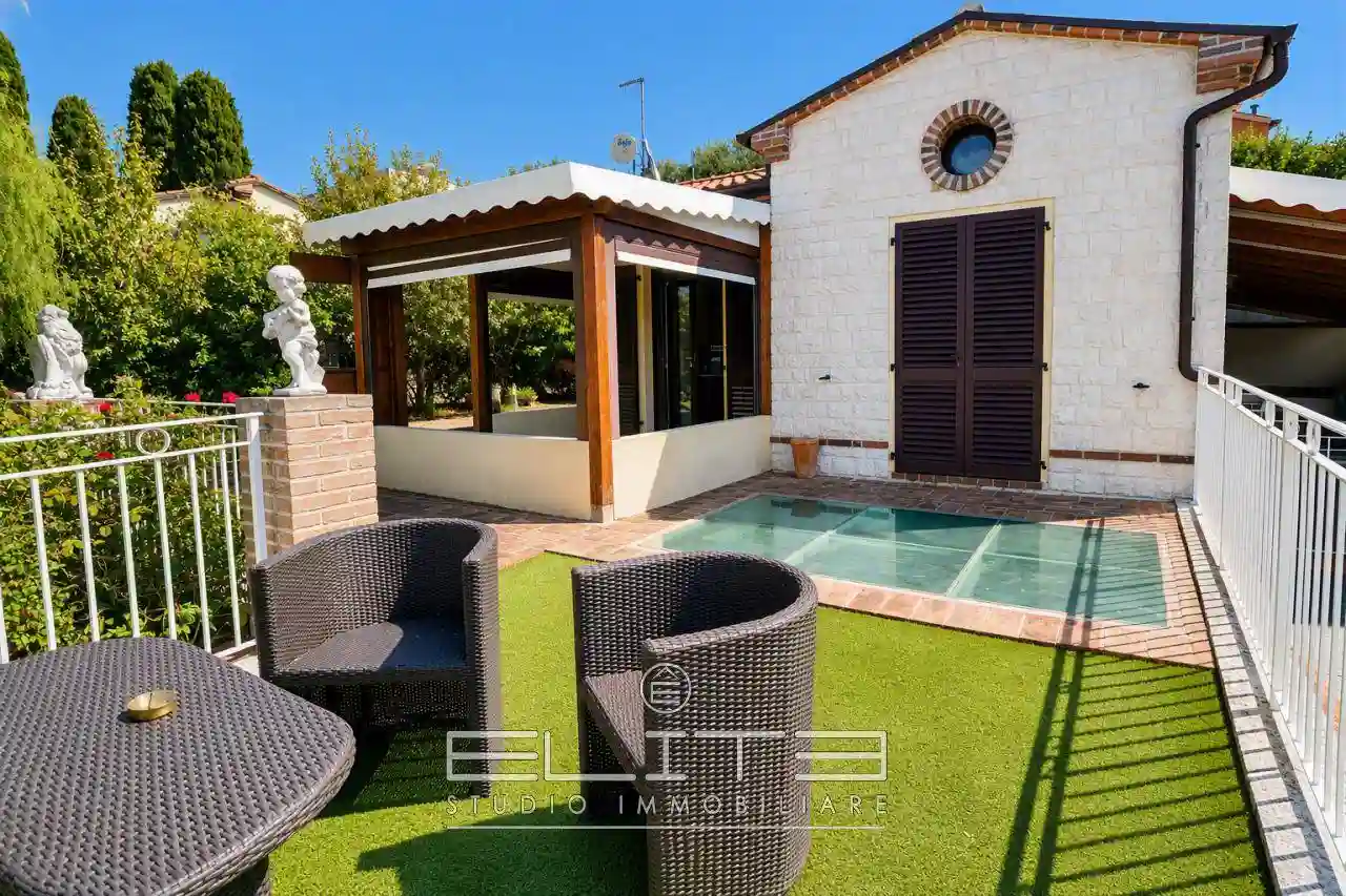 Villa - foto 3