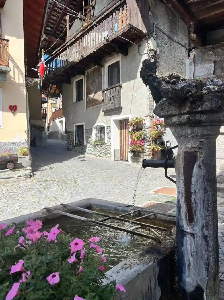 Appartamento in vendita a Brusson