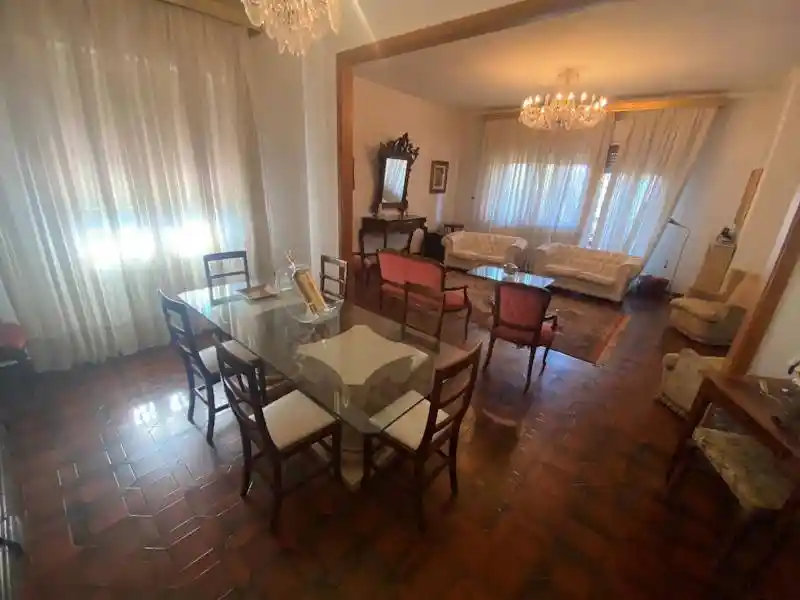 Villa in vendita a Montemurlo