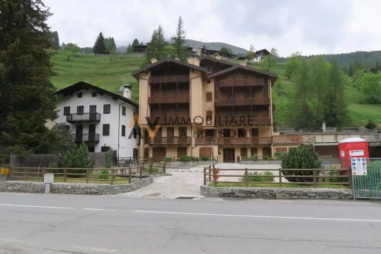 Appartamento in affitto a Ayas