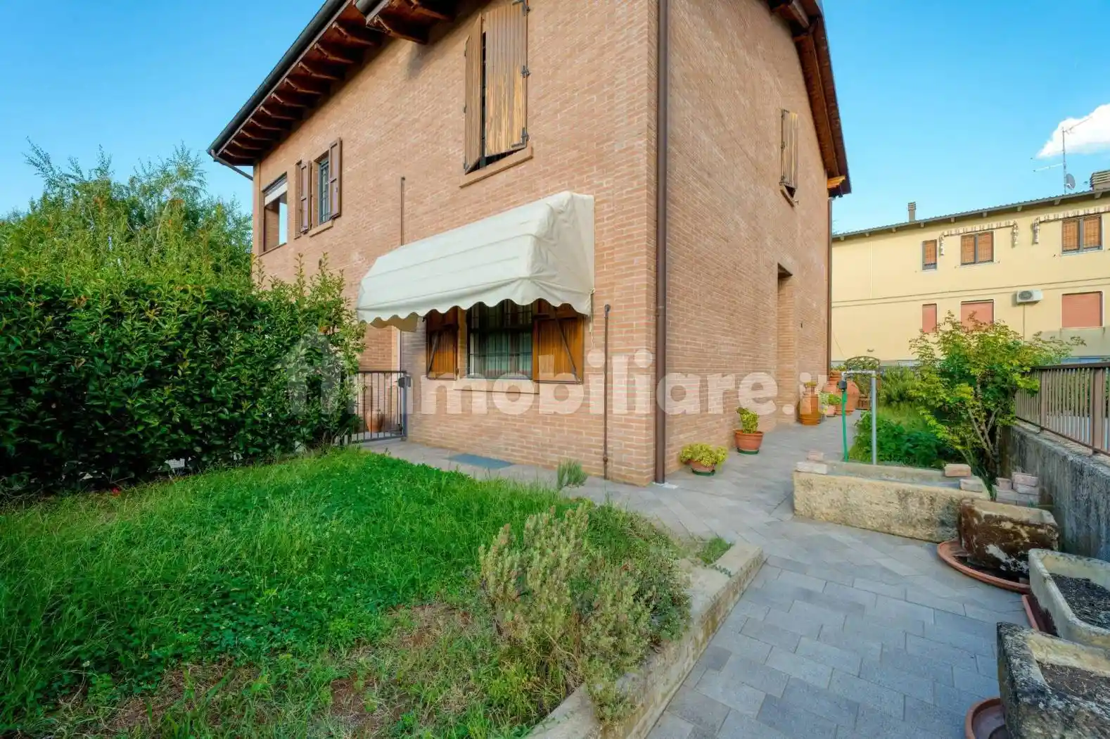 Villa in vendita a Valsamoggia
