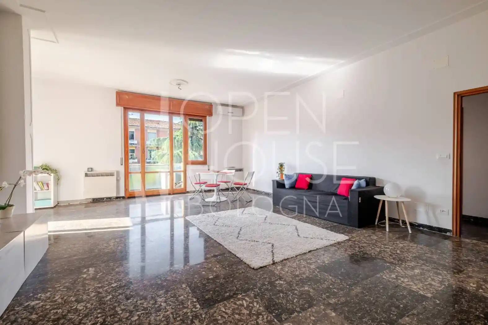 Appartamento in vendita a Bologna