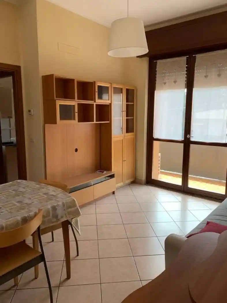 Appartamento in affitto a Biassono