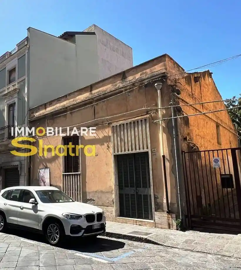 Casa indipendente in vendita a Biancavilla