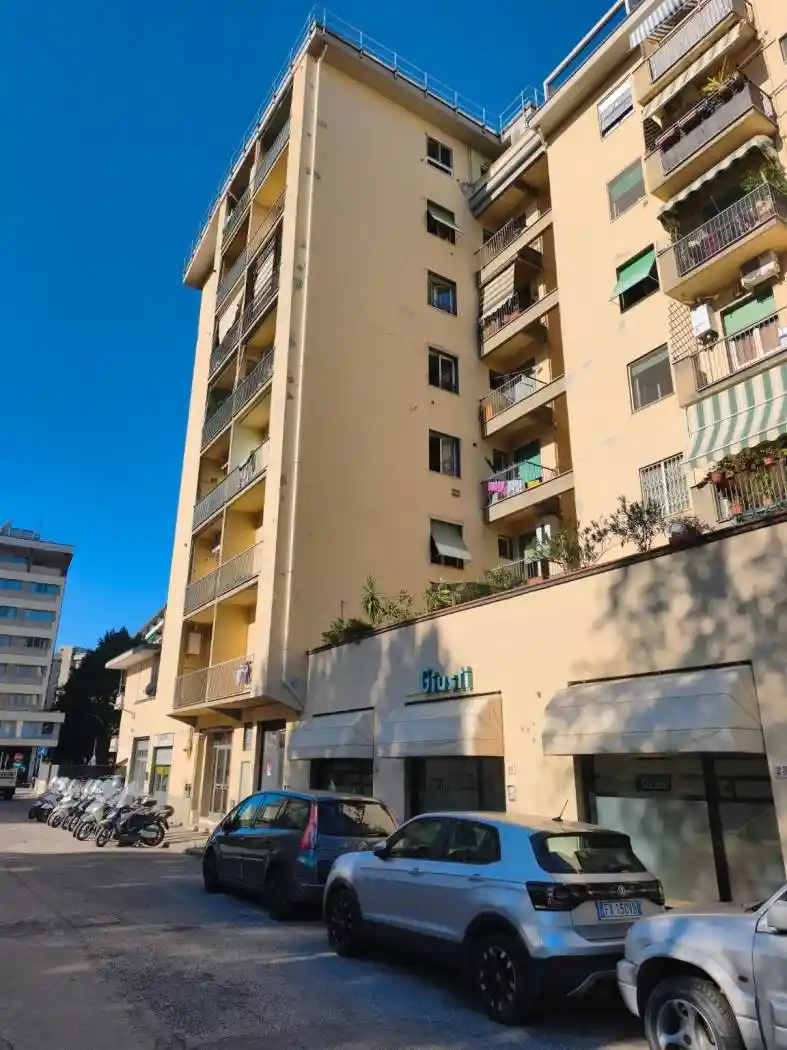 Appartamento in vendita a Firenze
