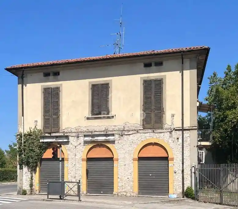 Palazzo - Edificio in vendita a Altopascio