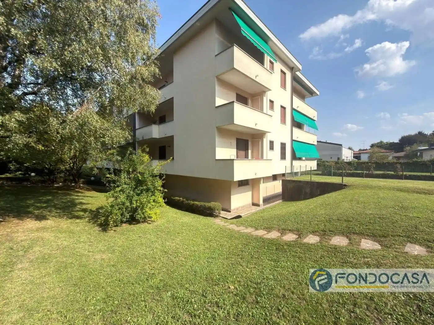 Appartamento in vendita a Barlassina