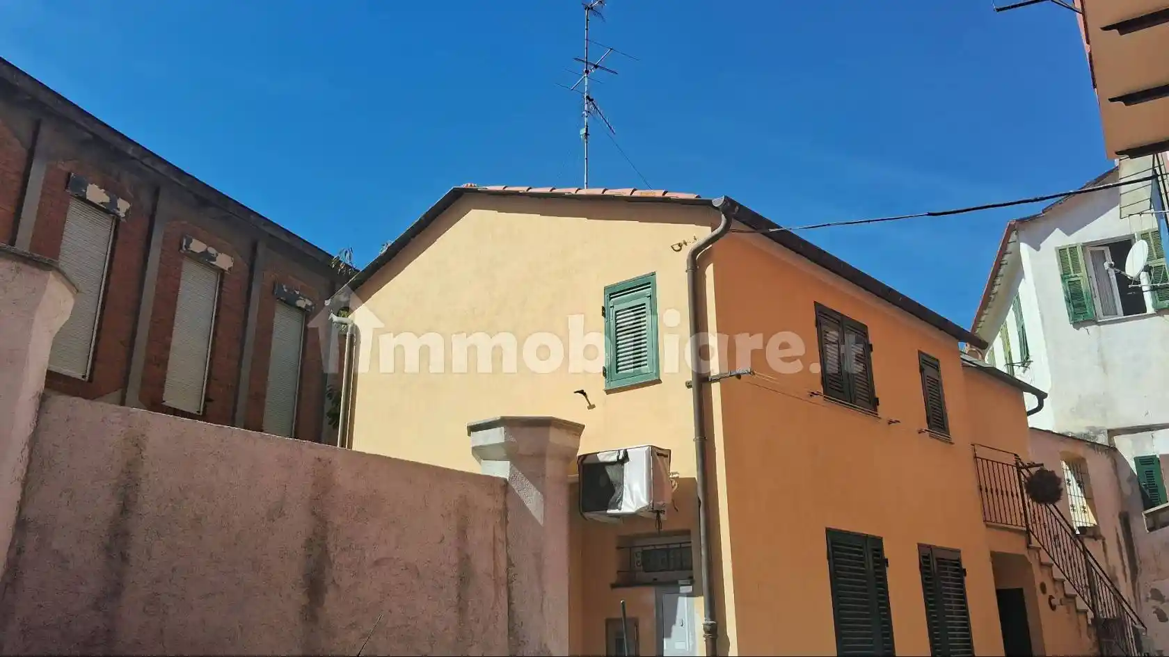 Appartamento in vendita a Imperia