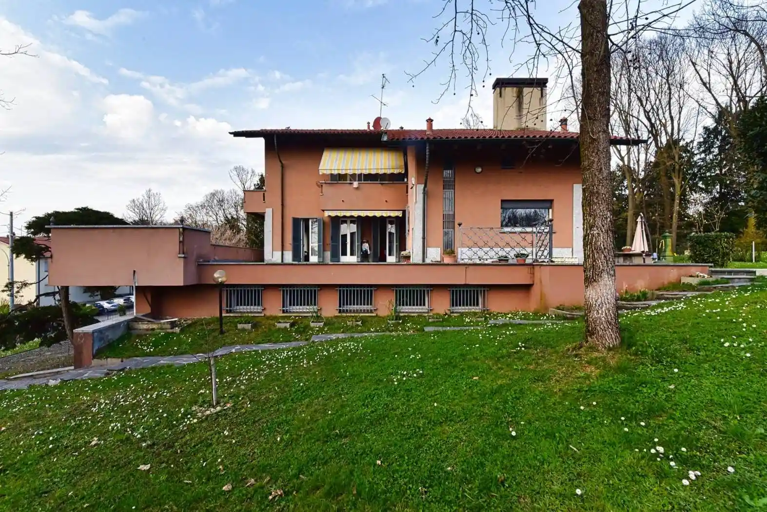 Villa in vendita a Vimercate