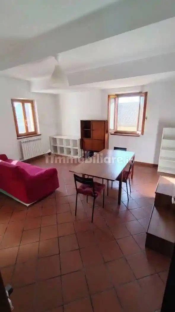Appartamento in affitto a Jesi