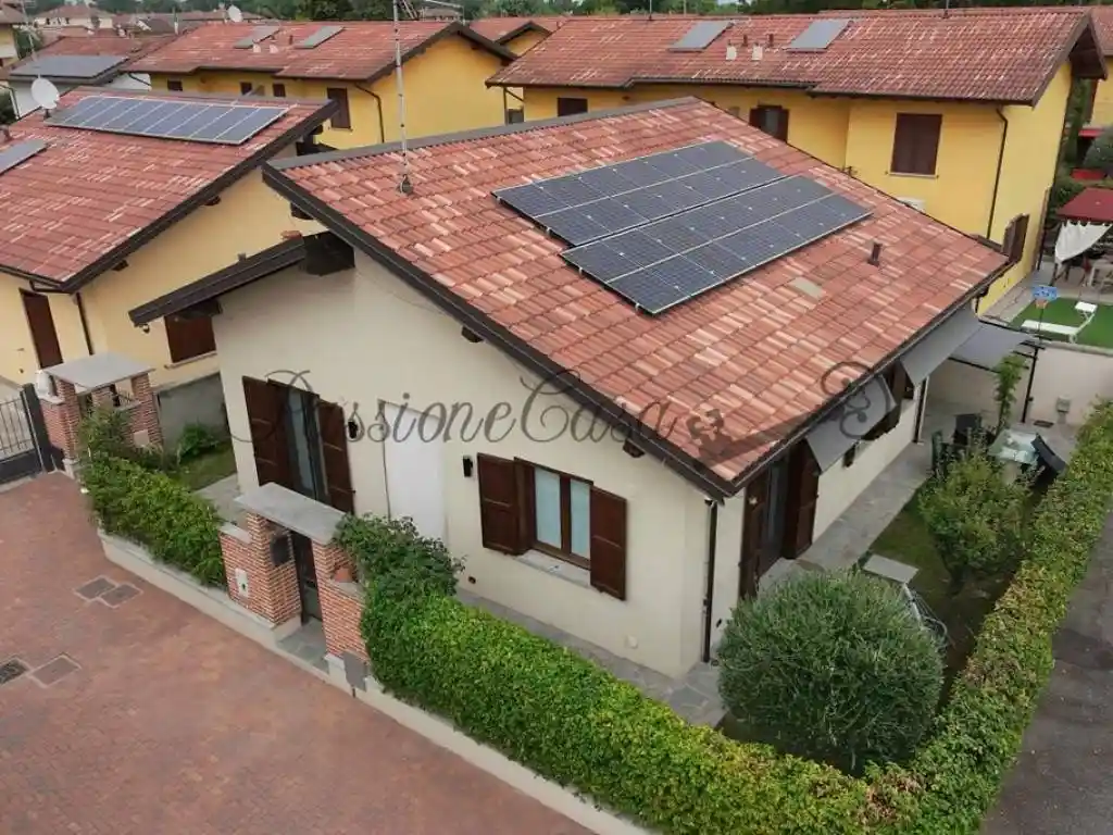 Villa in vendita a Gravellona Lomellina