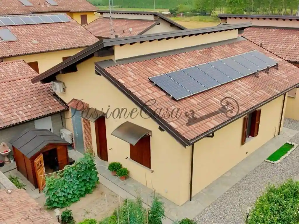 Villa in vendita a Gravellona Lomellina