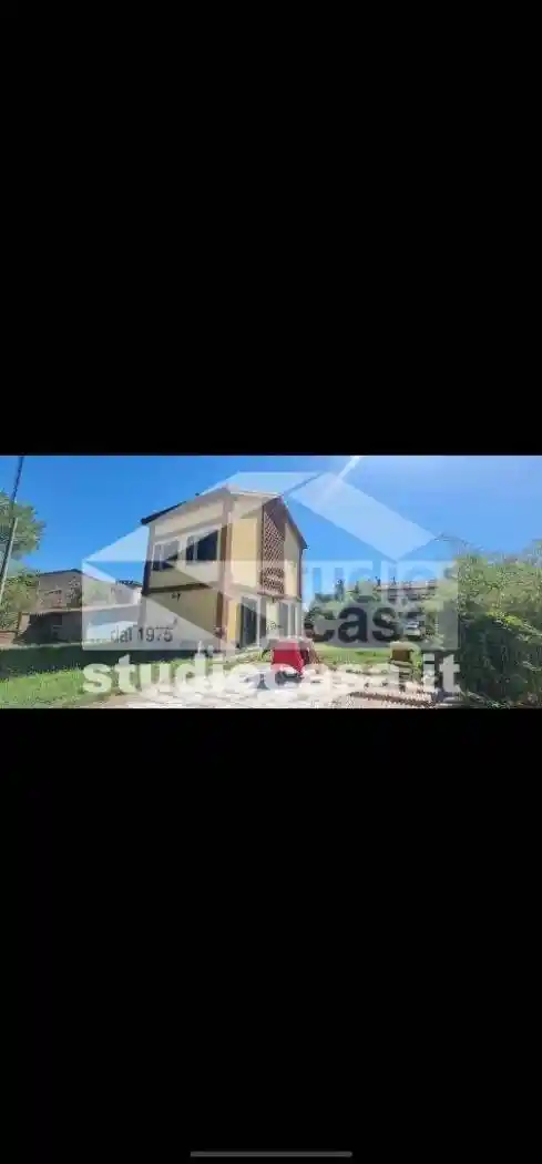 Villa in vendita a Comazzo