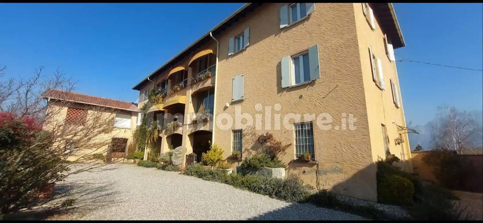 Appartamento in affitto a Galbiate
