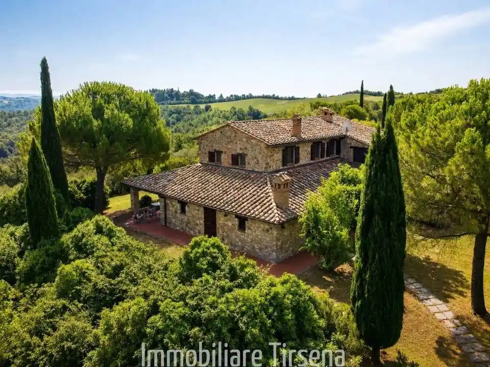 Rustico - Casale in vendita a Fabro