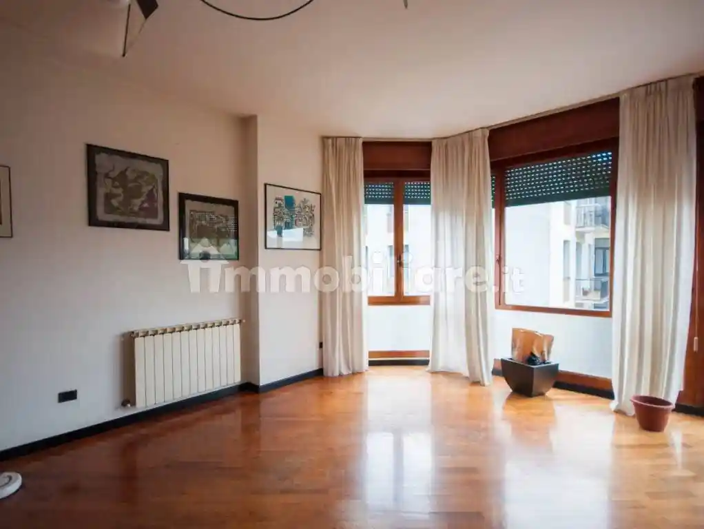 Appartamento in vendita a Lerici
