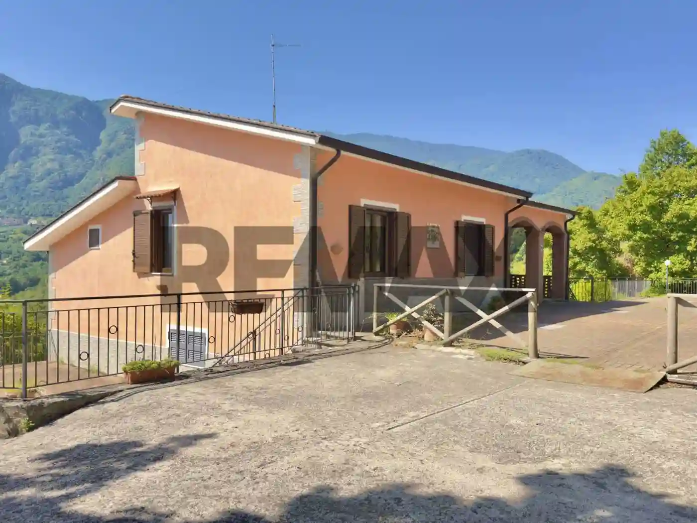 Villa - foto 3