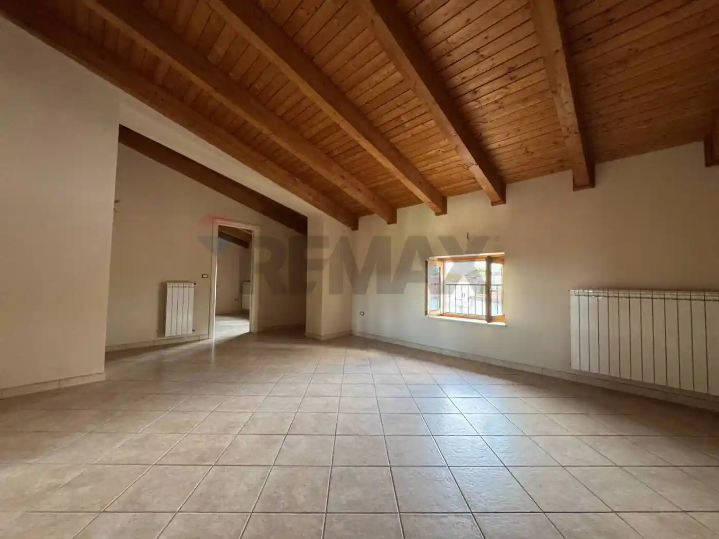 Appartamento in vendita a Pietramelara